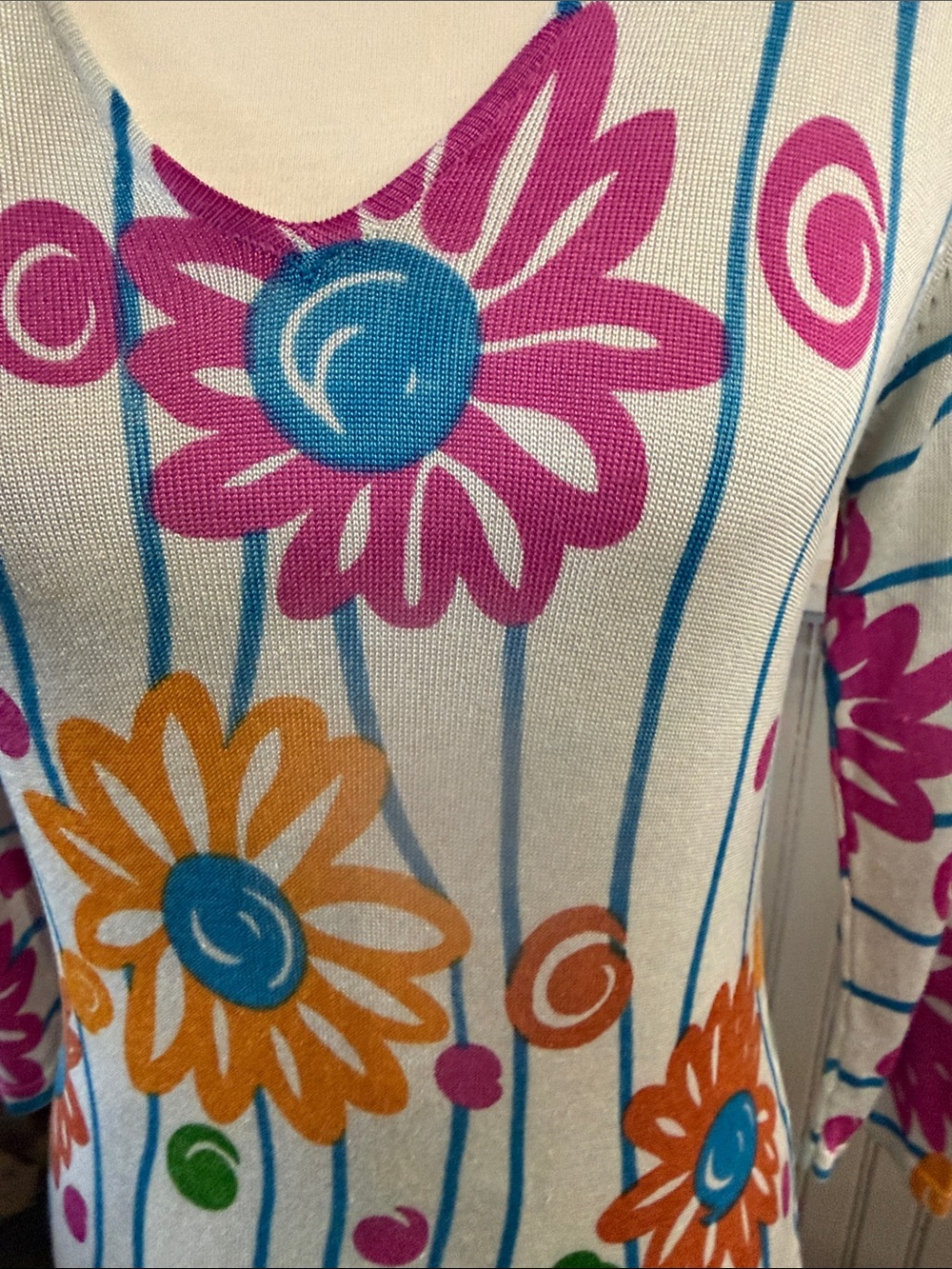 Joseph Floral V-Neck Top in White with Pink, Orange, Blue and Green Flowers - Picture 2 of 6